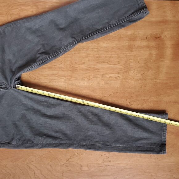 Levis Mens 511 Slim Fit Jeans Gray 34 x 27 Irregular (Tag says 36 x 30) Denim - Picture 15 of 16